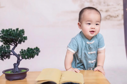 黔东南孕妇显怀是几个月